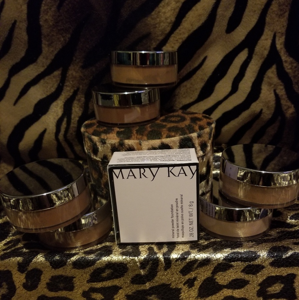 Mineral Powder Foundation

$15/each